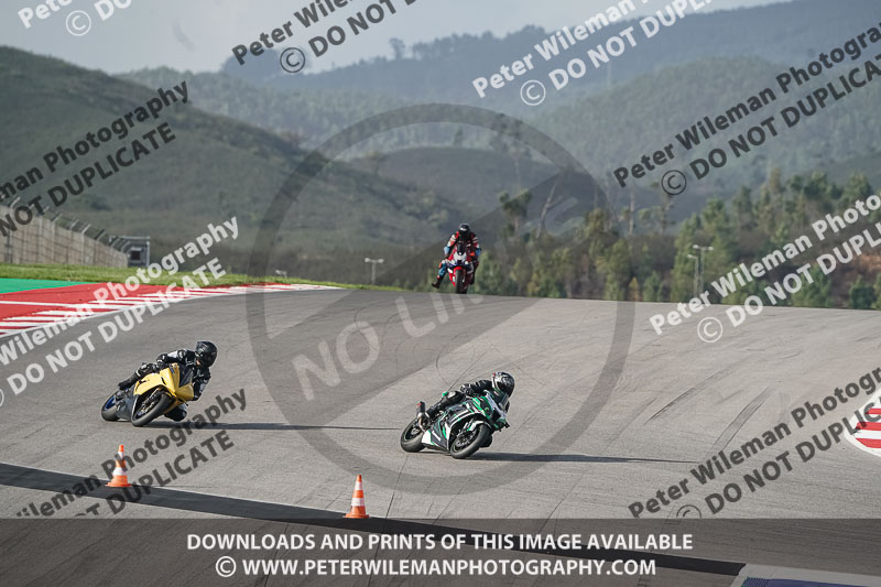motorbikes;no limits;peter wileman photography;portimao;portugal;trackday digital images